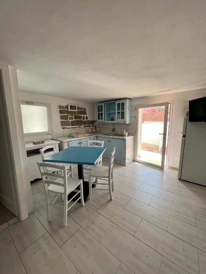 Rooms Apartaments Santa Teresa Capo Testa Ngoại thất bức ảnh